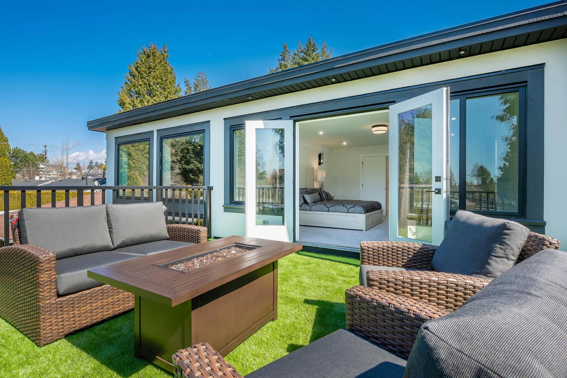 Beyond Glass and Frames