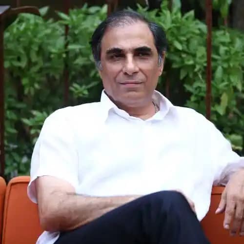 Ar. Hafeez Contractor