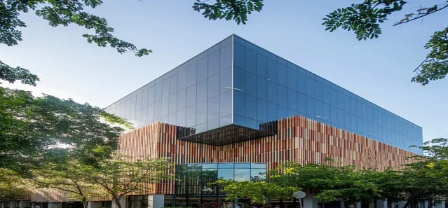 Mary Street, Robin Hill, USA