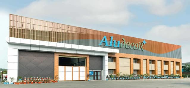 Aludecor’s factory