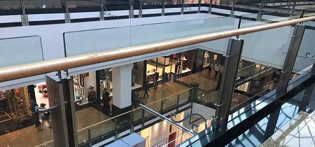 Glass Balustrades – Transparent Design Hidden Problems