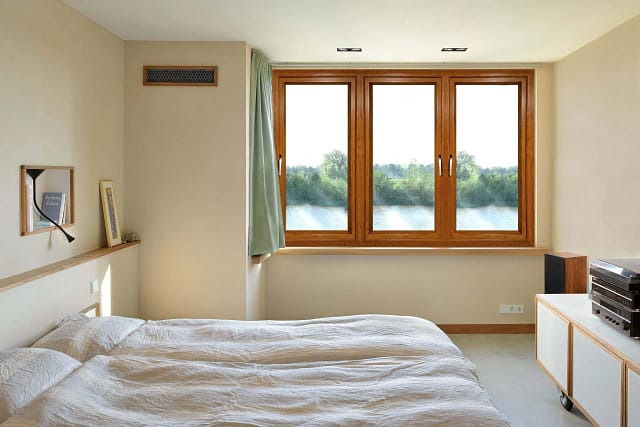 Golden Oak casement window