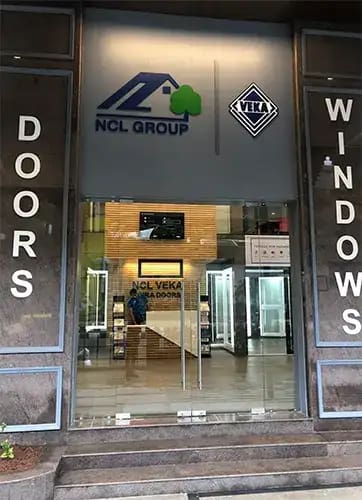 Display center on MG Road in Bangalore