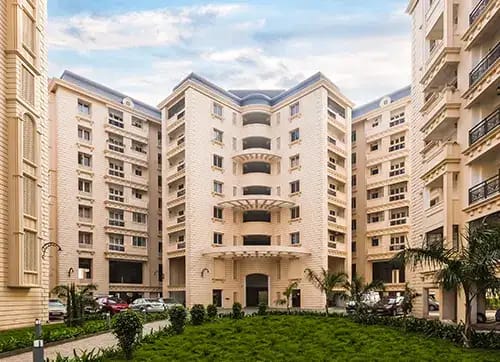 SIS Queenstown - Luxury, comfort and convenience under one roof