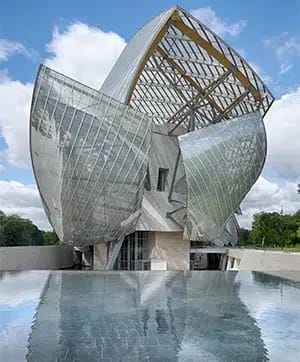 Fondation Louis Vuitton, Paris, France