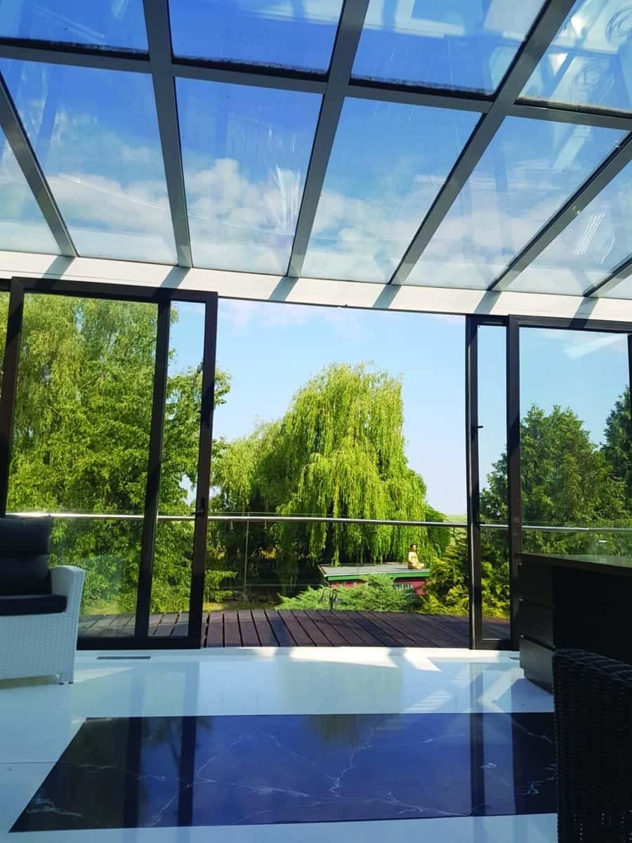 Lingel glass conservatory