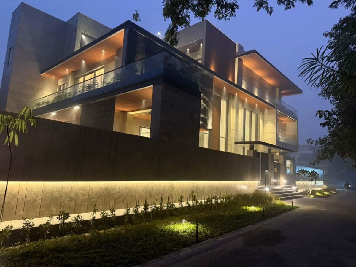 With AI and BIM tools, modern facades are improving to focus on sustainable designs