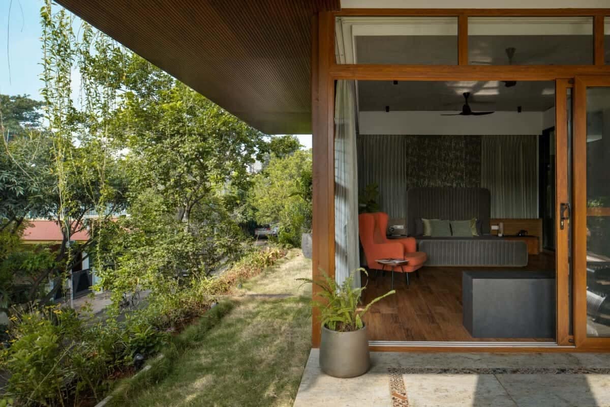 Figure 3d_ First Floor balcony space