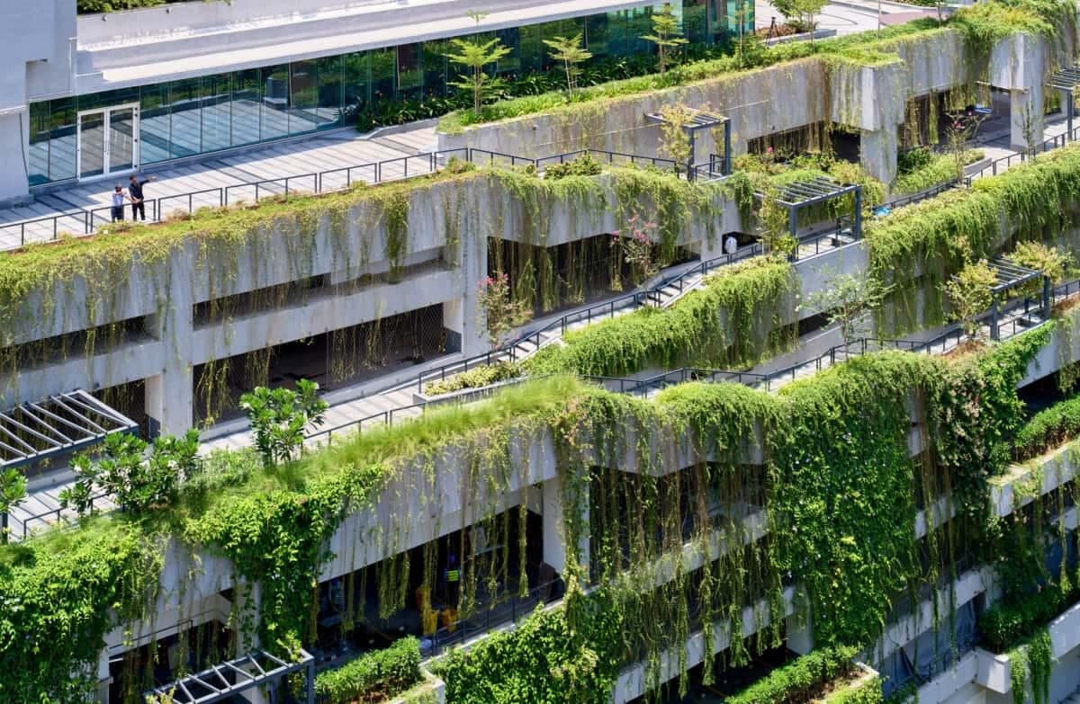 Nirlon Knowledge Park, the façade was designed as a ventilated screen, which allowed the envelope to breathe in the extremely humid conditions of Mumbai and to weather its severe monsoon