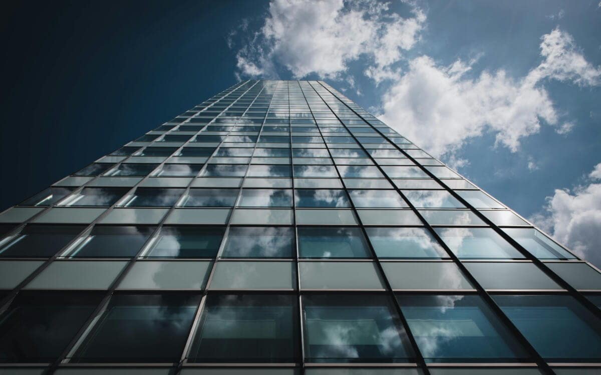 Ensuring the safety, performance, and resilience of façade systems in modern buildings require a collaborative approach that integrates expertise, technology, and stringent safety standards